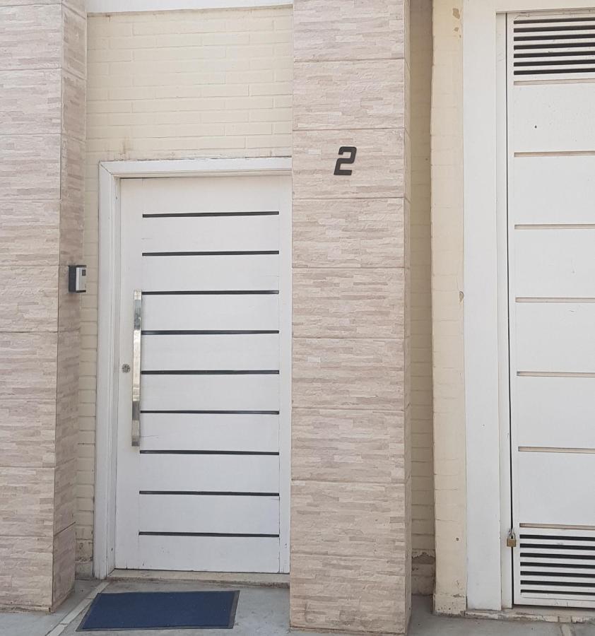 Sobrado 2 amplo e confortável em condomínio Corumbá Exterior foto
