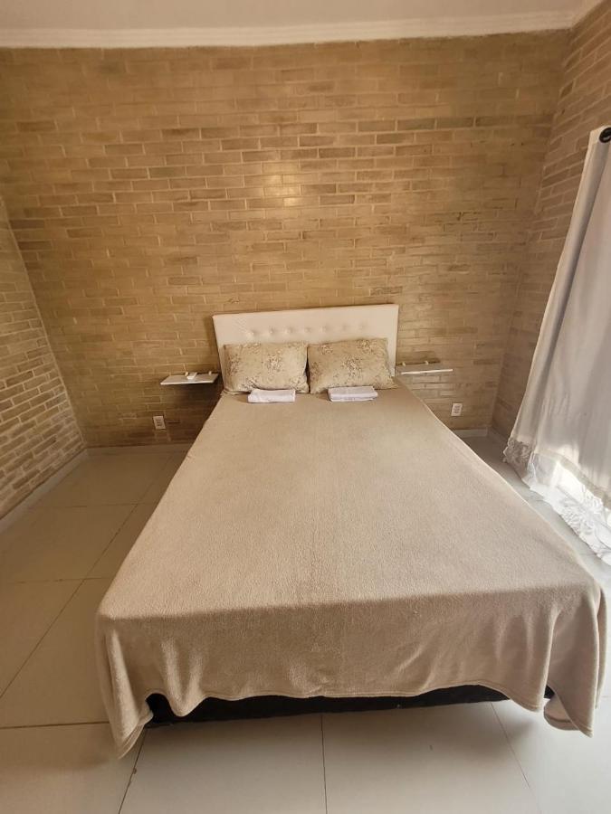 Sobrado 2 amplo e confortável em condomínio Corumbá Exterior foto