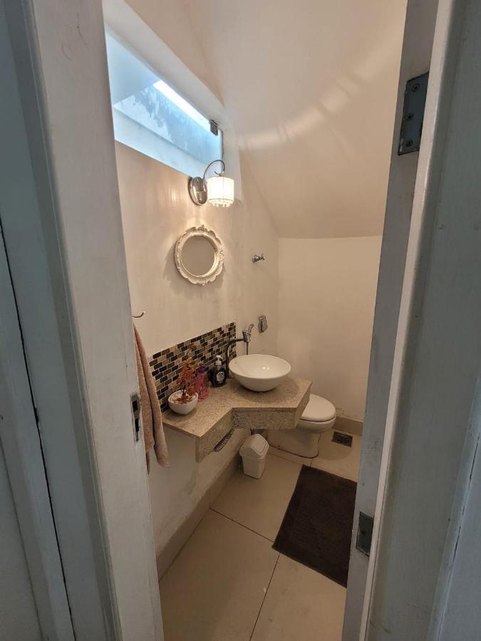 Sobrado 2 amplo e confortável em condomínio Corumbá Exterior foto